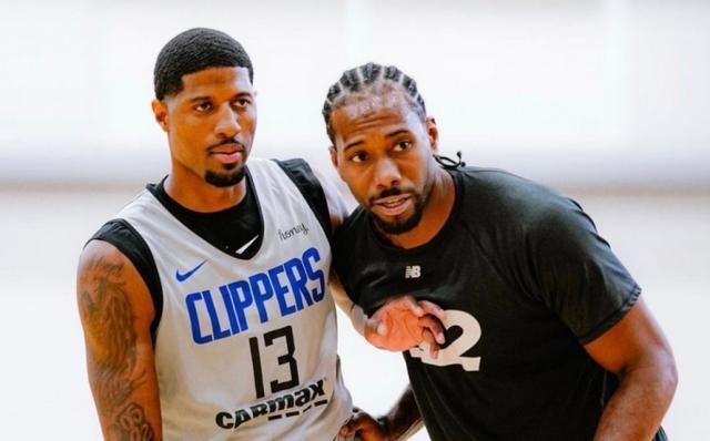 莫德里奇在对阵拉齐奥的比赛中踢满全场，Sofac...（莫德里奇战拉齐奥全场未下，表现出色）