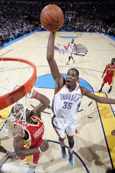 22胜3平，拜仁从未在德甲主场输给弗赖堡（拜仁德甲主场对弗赖堡22胜3平，至今保持不败）