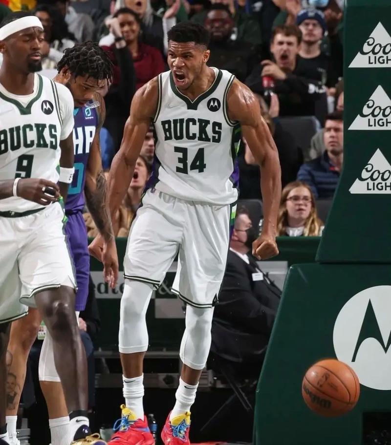 结束租借告别亚泰？徐浩峰：人生虽有离别日，山水应有相逢时（租借将尽或别亚泰？徐浩峰：人生有别离，山水终相逢）