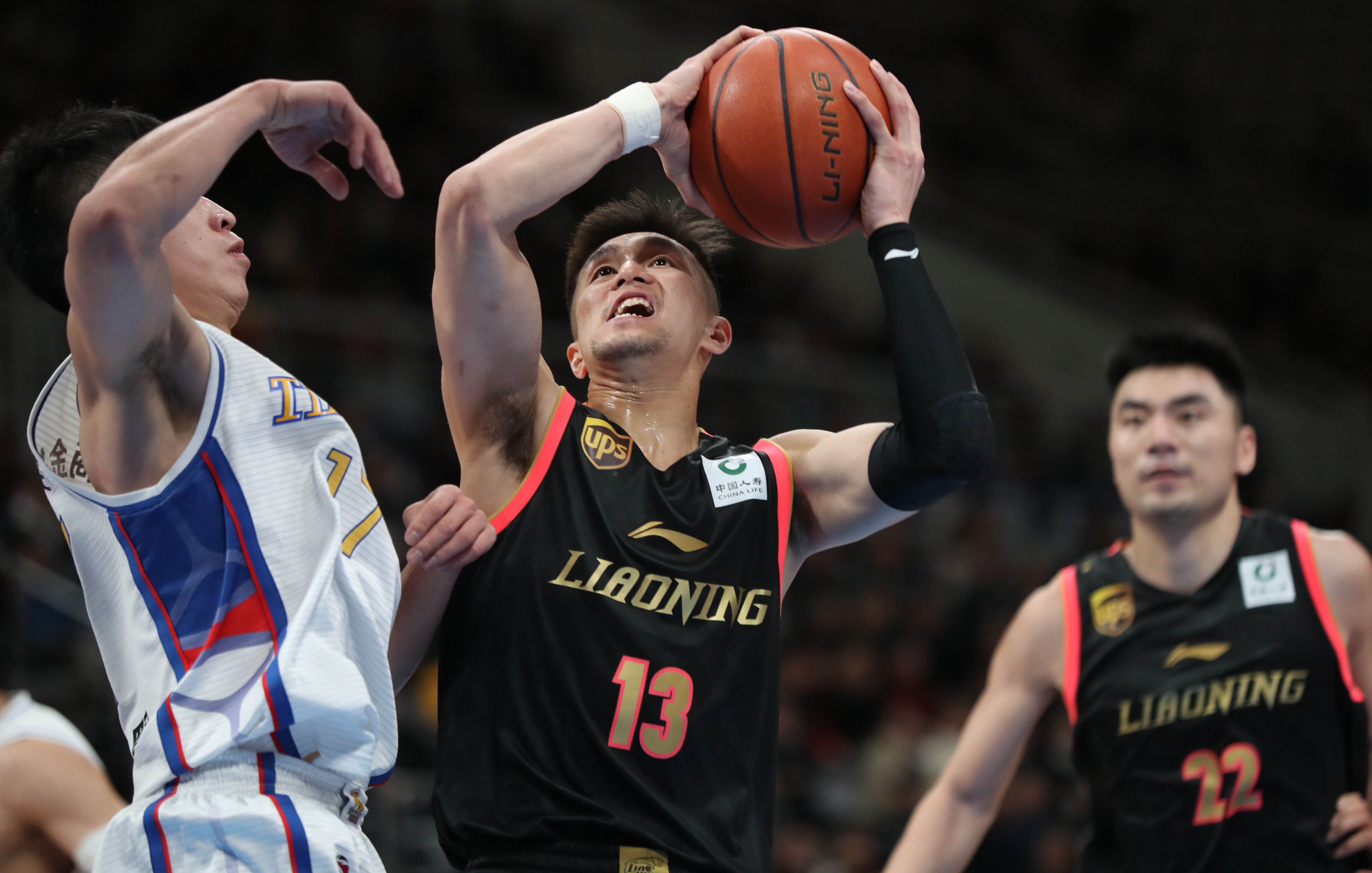 苏炳添正式宣布退役（苏炳添官宣结束职业生涯）