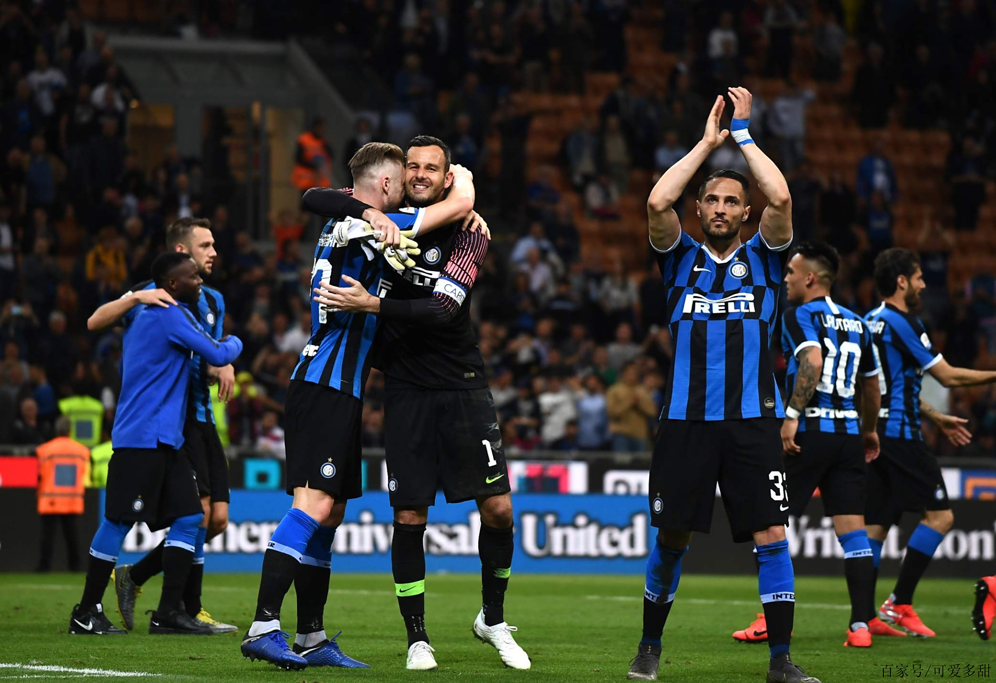 卡恩：阿森纳第一个进球是犯规；拜仁的经历于我已是过往（卡恩：阿森纳首球应判犯规，我与拜仁已成过往）