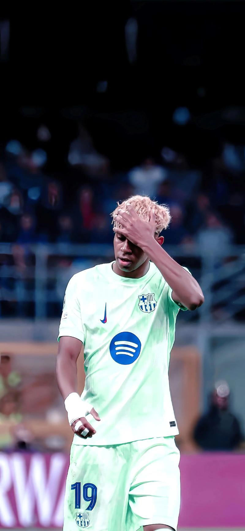 英超：曼联3-0大胜纽卡斯尔（英超战报：曼联3比0完胜纽卡斯尔）