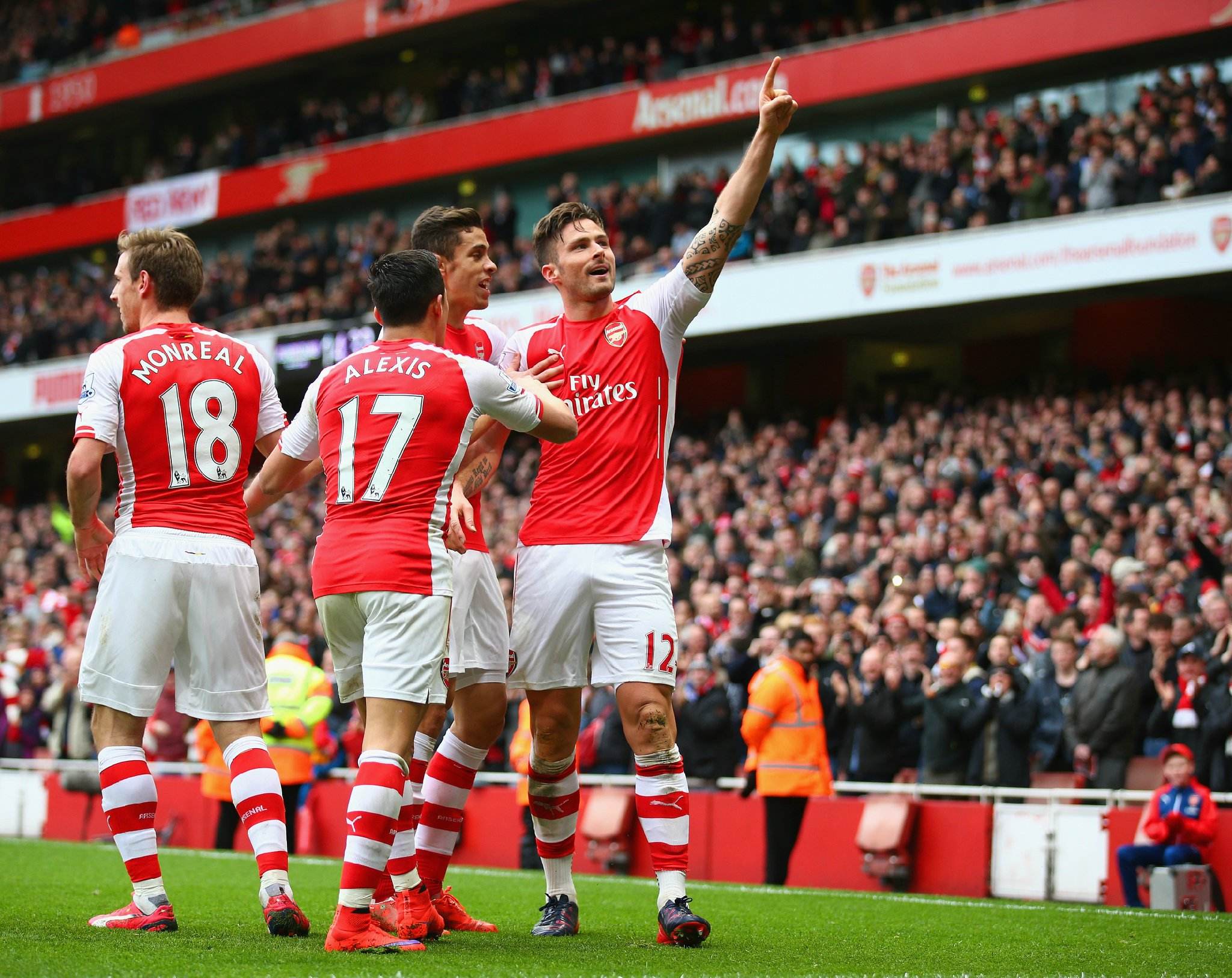 场均20.5分6.6板2.8助！76人客战尼克斯 恩比德缺席比赛（场均20.5分6.6篮板2.8助攻！76人客场挑战尼克斯，恩比德缺阵）