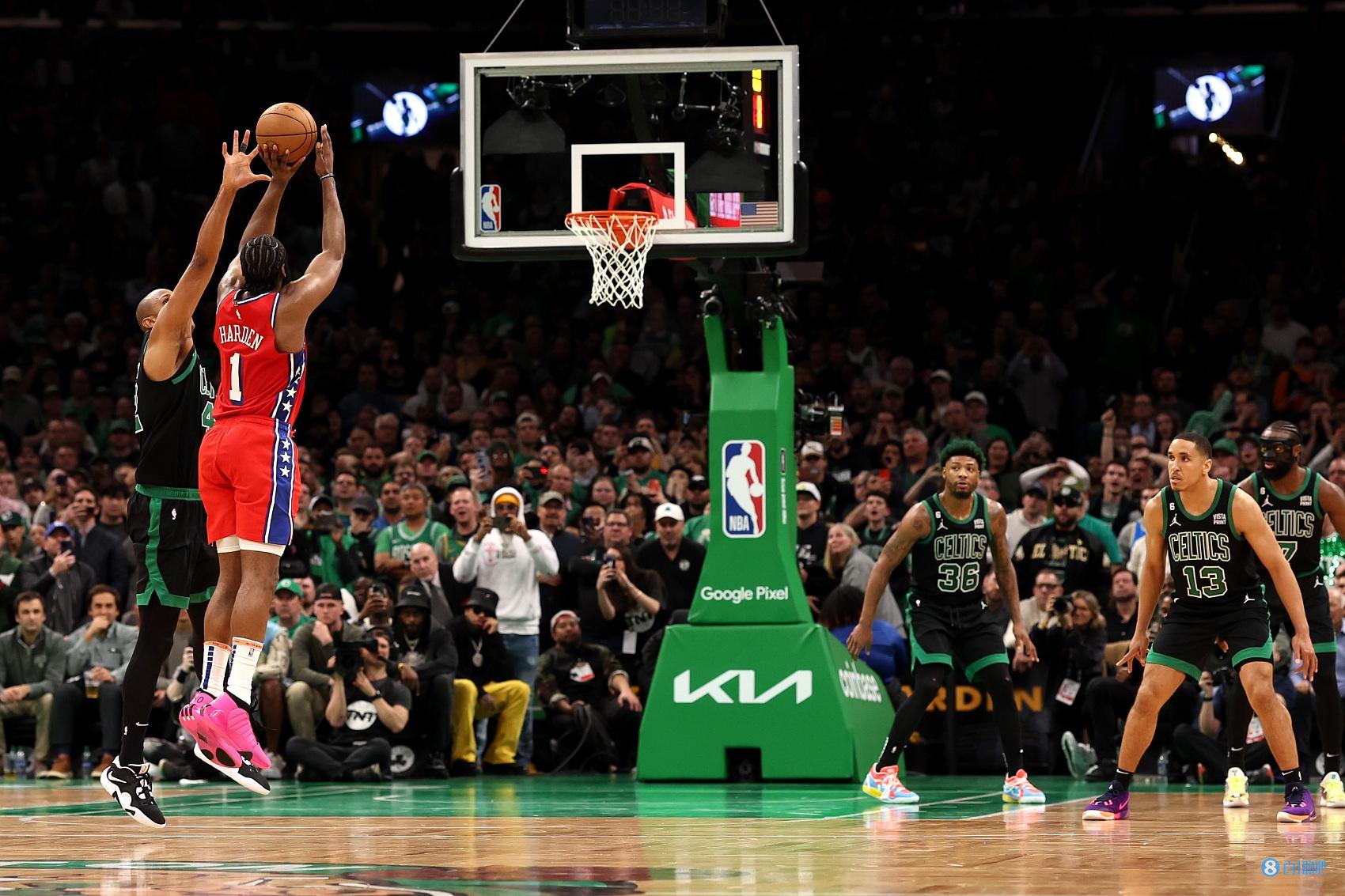 亚洲杯战报：加瓦希大四喜，也门7-1狂胜不丹（亚洲杯快讯：也门7比1大胜不丹，加瓦希上演大四喜）