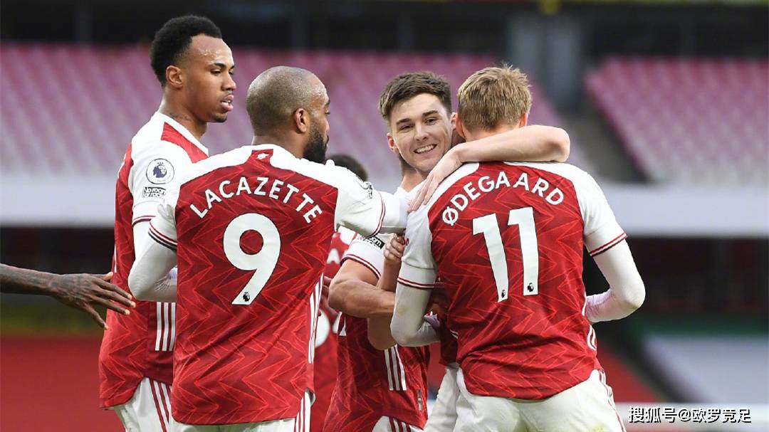 德罗赞23分扛起进攻大旗＆威少状态一般，国王落后17分（德罗赞23分领衔进攻，威少表现平平，国王落后17分）